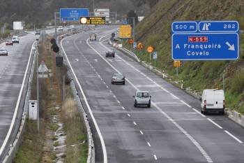 La autovía Rías Baixas estará totalmente abierta a lo largo del día de hoy. (Foto: ALBERTE)