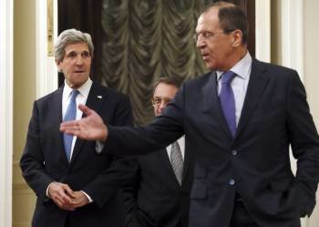Kerry y Lavrov, durante el encuentro que mantuvieron en Moscú. (Foto: SERGEI INILSKI)