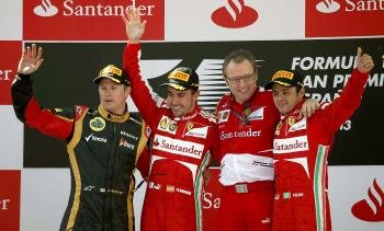 El piloto español de Ferrari Fernando Alonso en el podio (Foto: EFE)