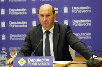 Rafael Louzán, presidente de la Diputación de Pontevedra, dio cuenta de las herencias. (Foto: ARCHIVO)