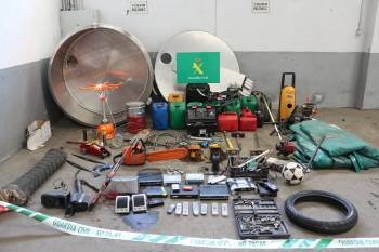 El material recuperado por la Guardia Civil tras la Operación Casillas.