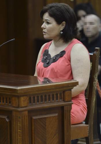 Ruth Ortiz en la sala de vistas durante su declaración en el juicio. (Foto: R. ALCAIDE)