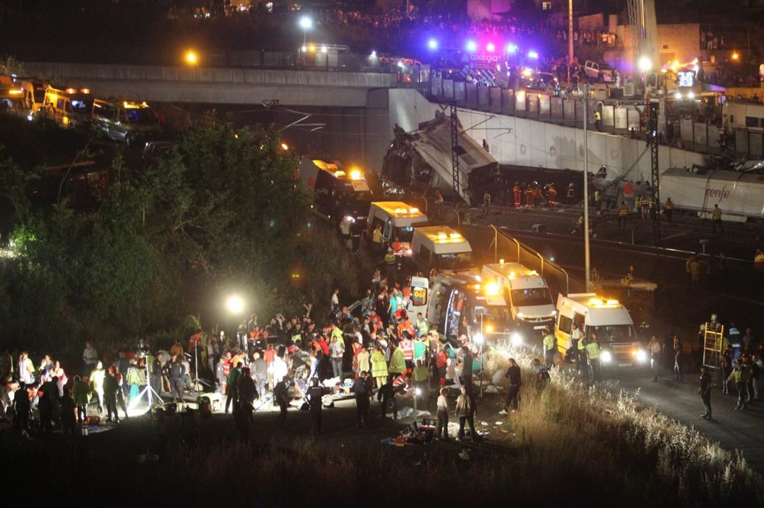 Imagen del accidente de ferrocarril de Santiago