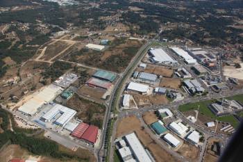 Imagen aérea del Polígono industrial y del Parque Tecnológico. (Foto: JOSÉ PAZ)