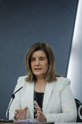 Fátima Báñez, ministra de Empleo. (Foto: EMILIO NARANJO)