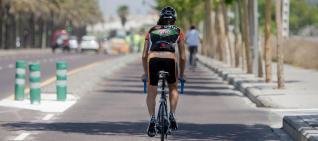 El uso de casco es indispensable para la seguridad de todo ciclista. (Foto: EFE )