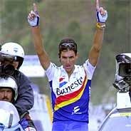 El Chava Jiménez fue el primer ganador en el terrorífico Angliru, ascensión presente en esta Vuelta a España 2013. (Foto: EFE)