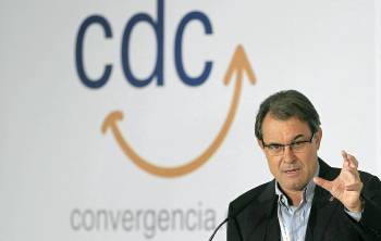 El presidente catalán Artur Mas, ayer durante el Consell Nacional de CDC. (Foto: ANDREU DALMAU)