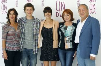 Belén López, Aarón Piper, Aron Piper, Gracia Querejeta y Tito Valverde, el equipo de la película. (Foto: CHEMA MOYA)