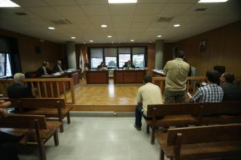 Un momento de la vista oral desarrollada ayer en el Juzgado de lo Penal número 3 de Vigo. (Foto: VICENTE)