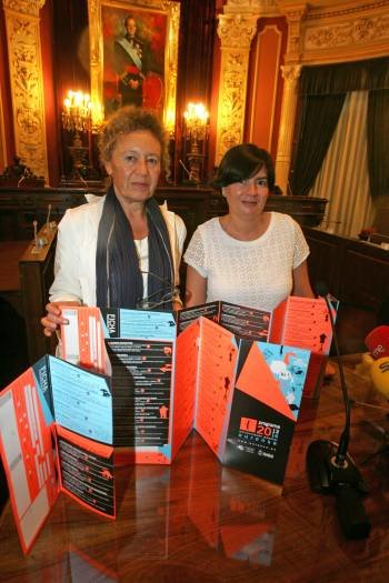 Ana Garrido y Sonia Canal presentaron el programa. (Foto: M. A.)