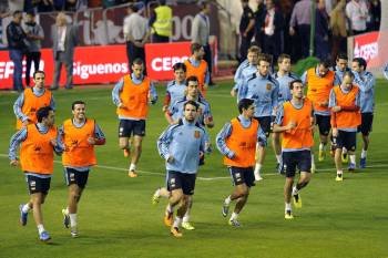 Los internacionales españoles, ayer durante el entrenamiento en Albacete. (Foto: MANU)