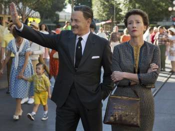 Tom Hanks y Emma Thompson, en una secuencia de 'Al encuentro de Mr. Banks'.