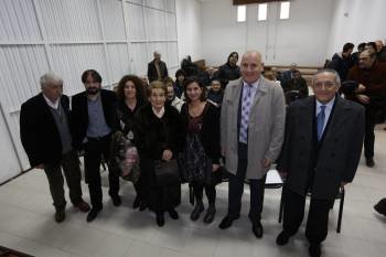 David Otero, Rubén Anido, Cristina Pavón, Josefa Blanco, Clara do Roxo e Celso Fernández, alcalde de Maside. (Foto: M. PINAL)