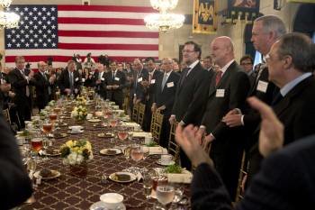 Rajoy, antes de la reunión con los empresarios americanos. (Foto: DIEGO CRESPO)