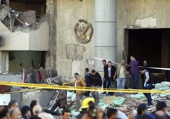 Al menos 4 muertos y más de 70 heridos en un atentado en El Cairo.  (Foto: EFE)
