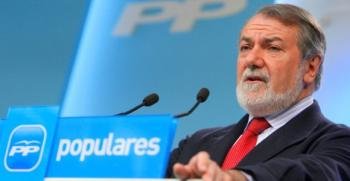 Mayor Oreja renunció como cabeza de lista del PP en las europeas.  (Foto: EFE)