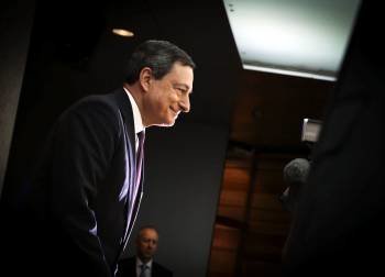 Mario Draghi, antes de la una rueda de prensa en Fráncfort. (Foto: FRANK RUMPENHORST)