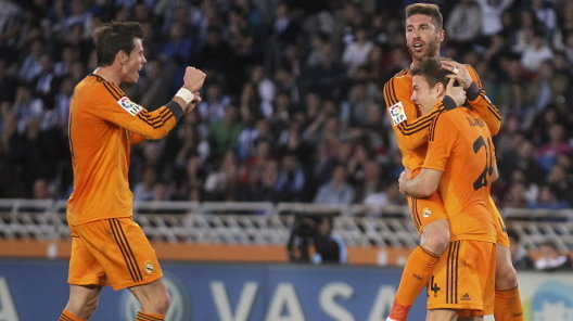 El centrocampista del Real Madrid, Asier Illarramendi, celebra su gol, primero del equipo