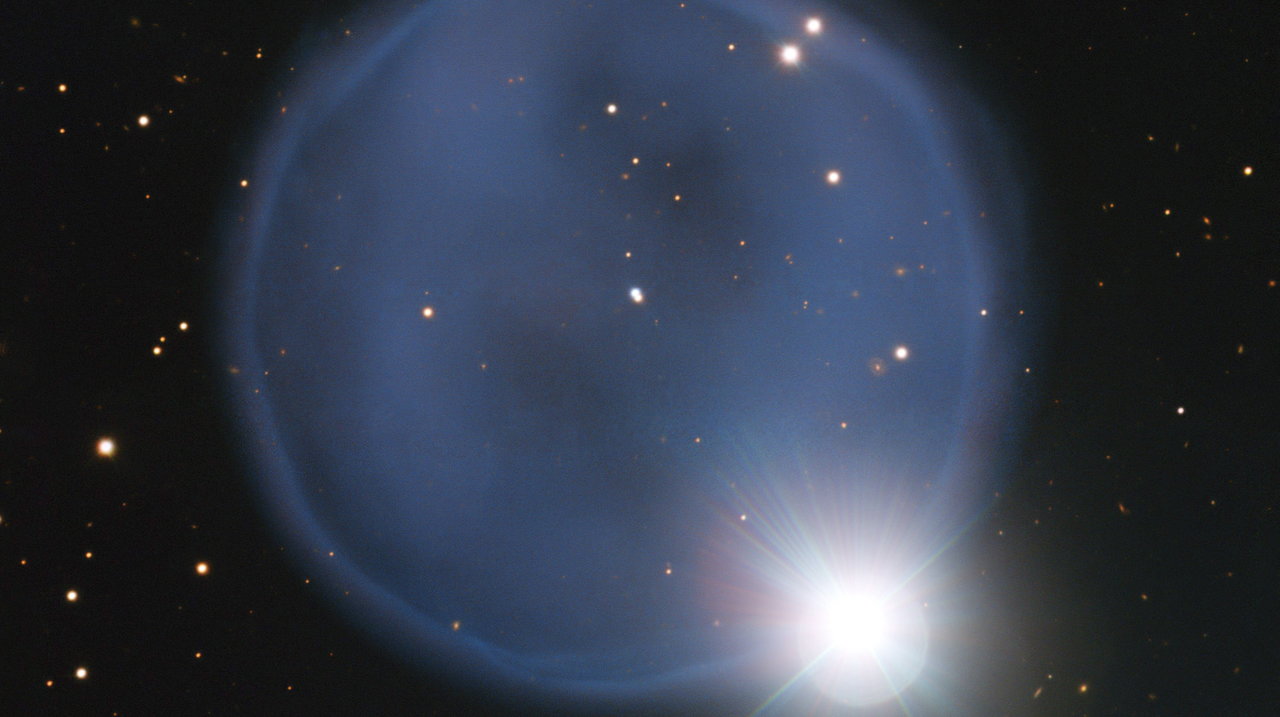 Un equipo de astrónomos ha captado esta llamativa imagen de la nebulosa planetaria