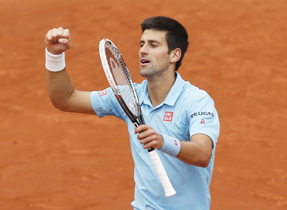 Novak Djokovic celebra su pase a cuartos en el Roland Garros