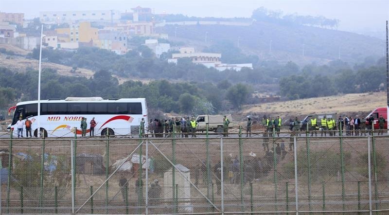 La Guardia Civil y las autoridades marroquíes han evitado la entrada a Melilla de unos 1.000 inmigrantes de origen subsahariano 