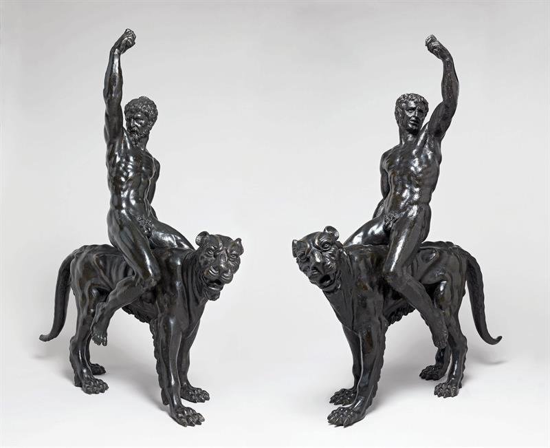 otografía facilitada por el museo Fitzwilliam y la Universidad de Cambridge, que muestra las dos esculturas que investigan si fueron esculpidas por el artista italiano Miguel Ángel