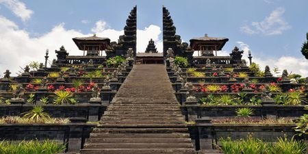 Pura-Besakih-temple-bali12_result