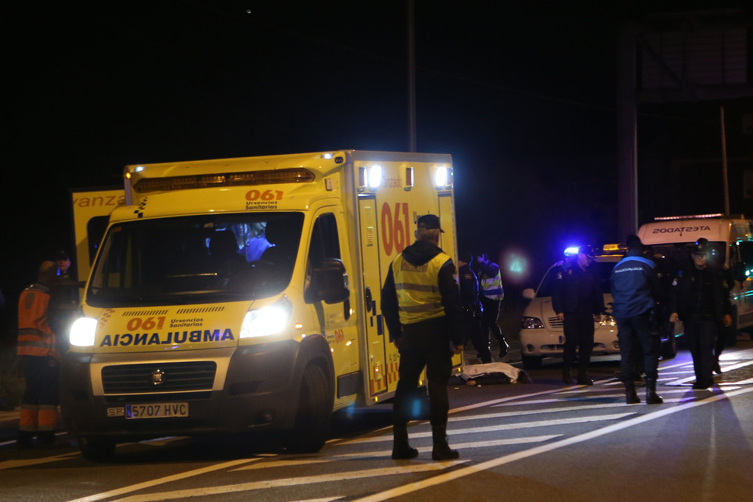 una mujer ha sido atropellada en la avenida del aeropuerto de Vigo // Alberto