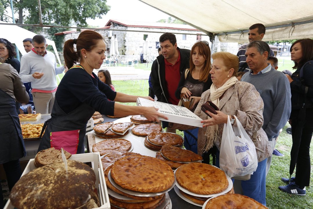 Allariz. 23-08-15. Provincia. Festa da Empanada en Allariz.
Foto: Xesús Fariñas 