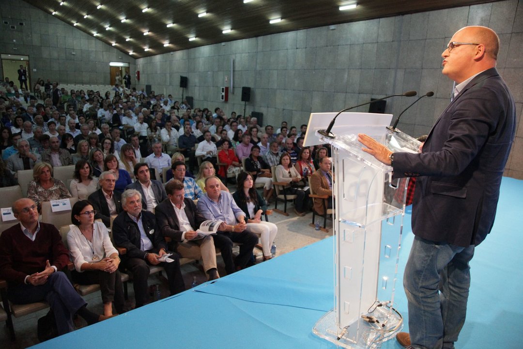 Os Milagros. 26-09-2015. Convención de cargos del PP. Manuel Baltar.  Paz