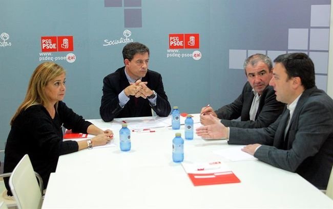 Besteiro preside una reunión con los presidentes provinciales del PSdeG.