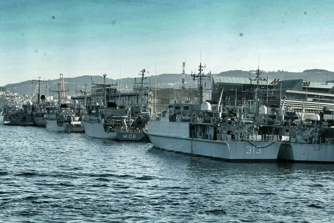 <p>La flotilla de la OTAN atraca en Vigo // Vicente Alonso</p>