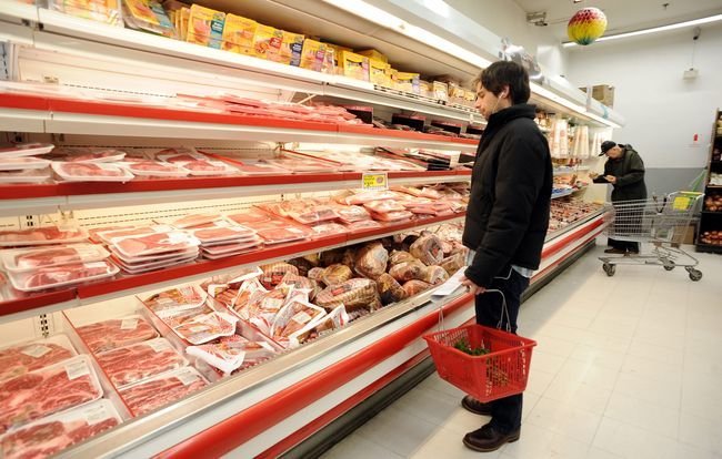 Los supermercados Froiz y Gadis son los que mejor nota sacan en el estudio de los consumidores gallegos.