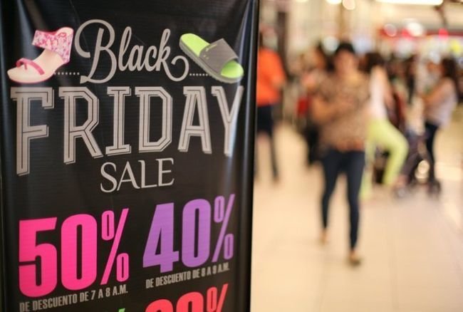 Los consumidroes aprovecharán la semana del 'black friday' para ahcer algunas compras navideñas.