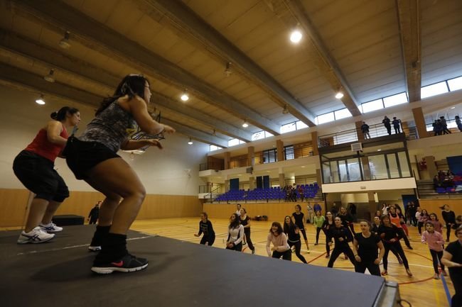 Celanova. 28-11-15. Deportes. Fitness en Celanova.
Foto: Xesús Fariñas