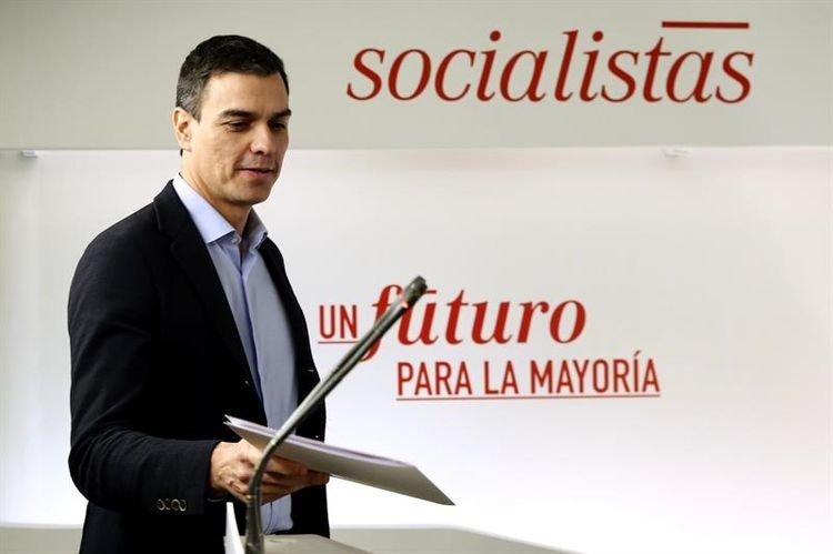 El líder del PSOE, Pedro Sánchez, durante la rueda de prensa posterior a la reunión de la Ejecutiva Federal del partido.