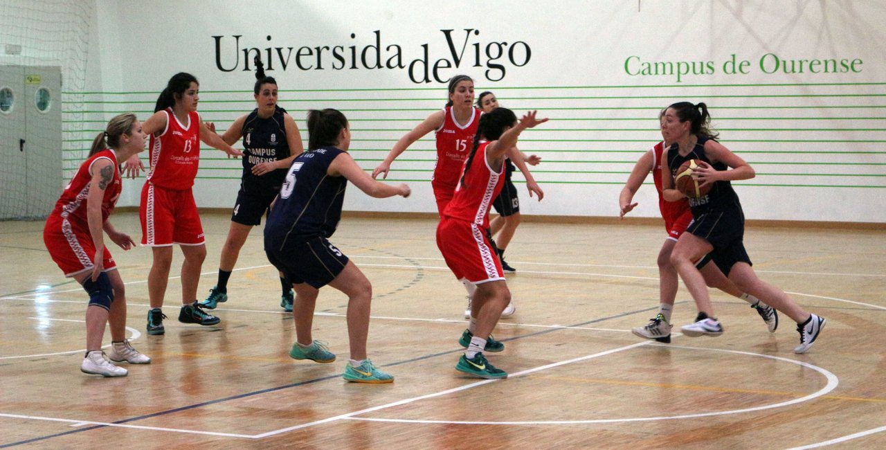 Ourense 16-01-2016-Partido baloncesto femenino . Gonzalo Moraga