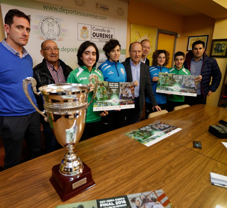 Ourense. 18-03-16. Deportes. Presentación Copa Galiza de F.S. nos Remedios.
Foto. Xesús Fariñas