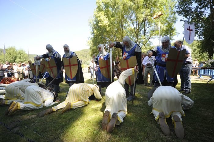 Fiesta en A retorta (Laza),batalla de moros y cristianos
17-7-16