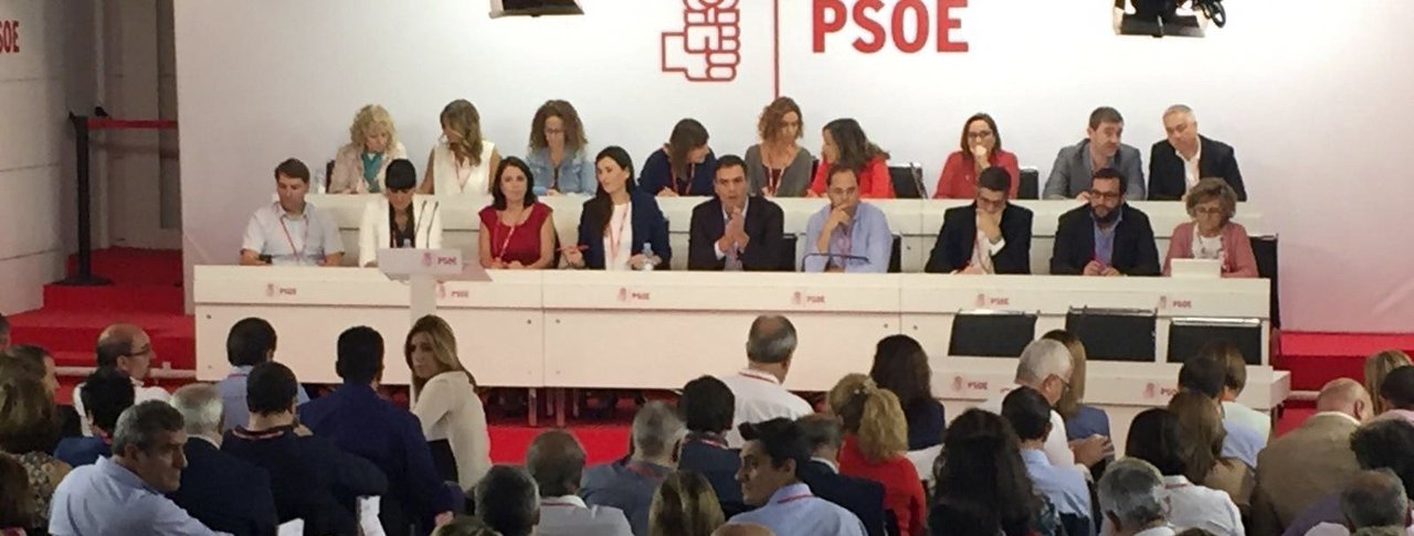 Reunión del Comité Federal del PSOE para debatir la propuesta del secretario general, Pedro Sánchez