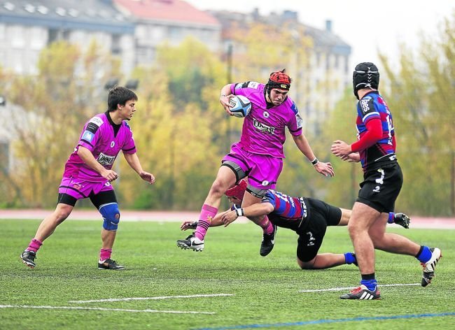 Ourense. 27-11-16. Deportes. Partido de Rugby no campus.
Foto: Xesús Fariñas