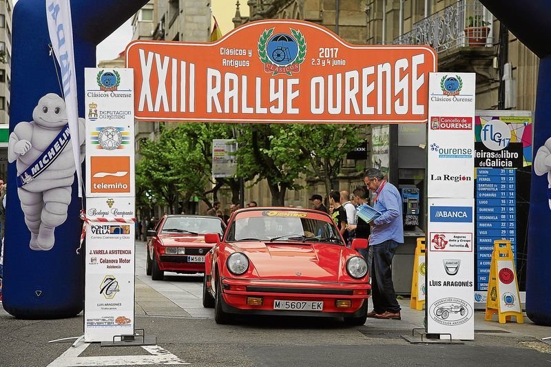 OURENSE. 03.06.2017 SALIDA RALLYE COCHES CLASICOS. FOTO: MIGUEL ANGEL