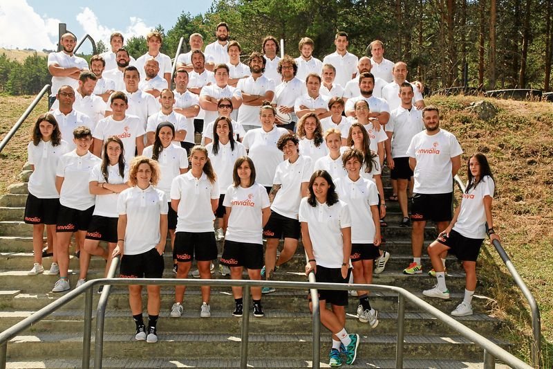 Manzaneda. 27-08-2016. Stage de pretemporada del Envialia y el Rugby. Paz