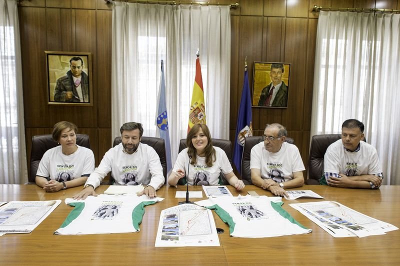 Amaya Álvarez, Luciano Rivero, Montserrat Lama, Eduardo Castro e Bernardino González_result