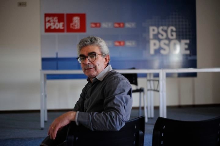 Ourense 15/11/17
Entrevista al antiguo secretario provincial del PSOE en Ourense Raúl Fernández
Fotos Martiño Pinal