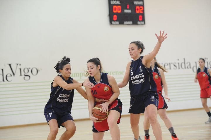 Baloncesto femenino en el campus
Ourense-Vigo
25-2-17