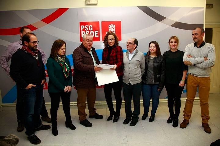 OURENSE. 30/11/2017 PSOE, Noela Blanco hace entrega de los avales de su candidatura. Foto: Miguel Angel