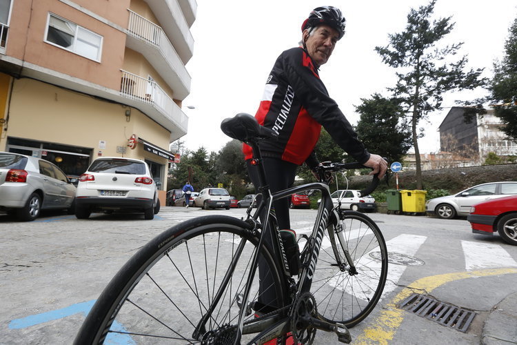 Ourense. 27/02/18. Reportaje sobre la multa al ciclista Gonzalo López Casanova.
Foto: Xesús Fariñas