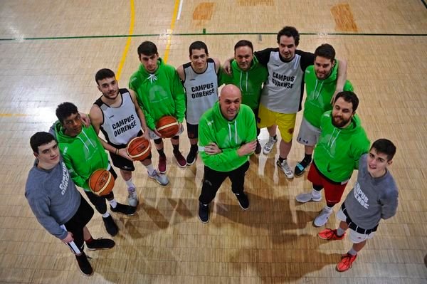 Ourense 9/3/18
Entrevista a Josep Pacreu ,técnico del Campus Ourense de baloncesto

Fotos Martiño Pinal